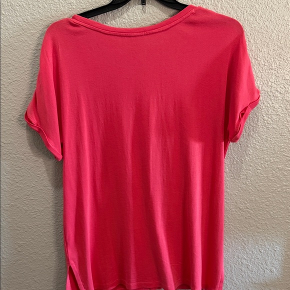 Chico’s size 2 Coral Women's Short Sleeve Top with Metallic Shoulder Trim - Picture 4 of 7